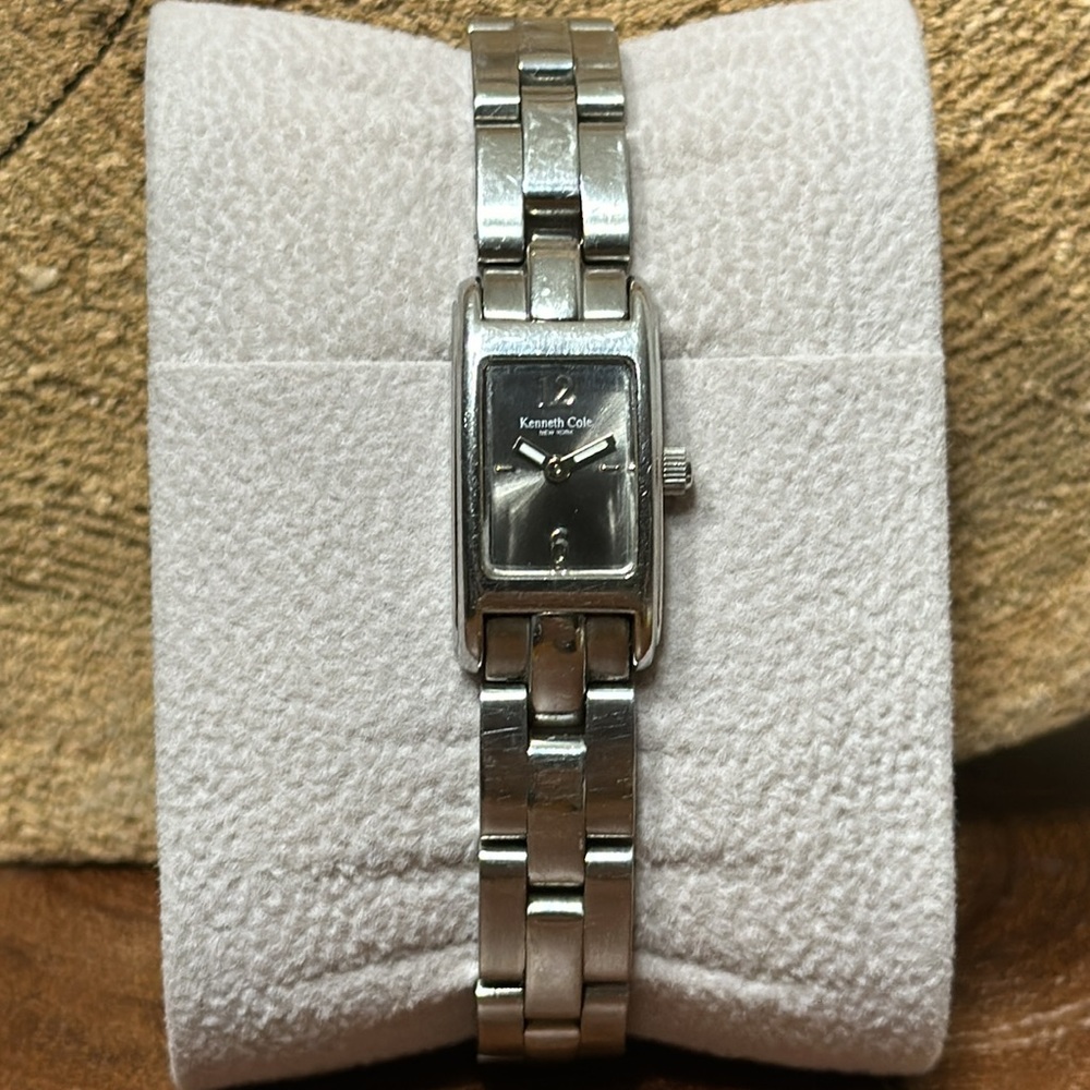 KENNETH COLE Stainless Steel Women’s Watch KC4204